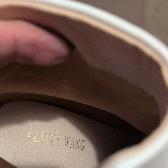 Elegant White and Black Azalea Wang Ankle Boots - Picture 6 of 8